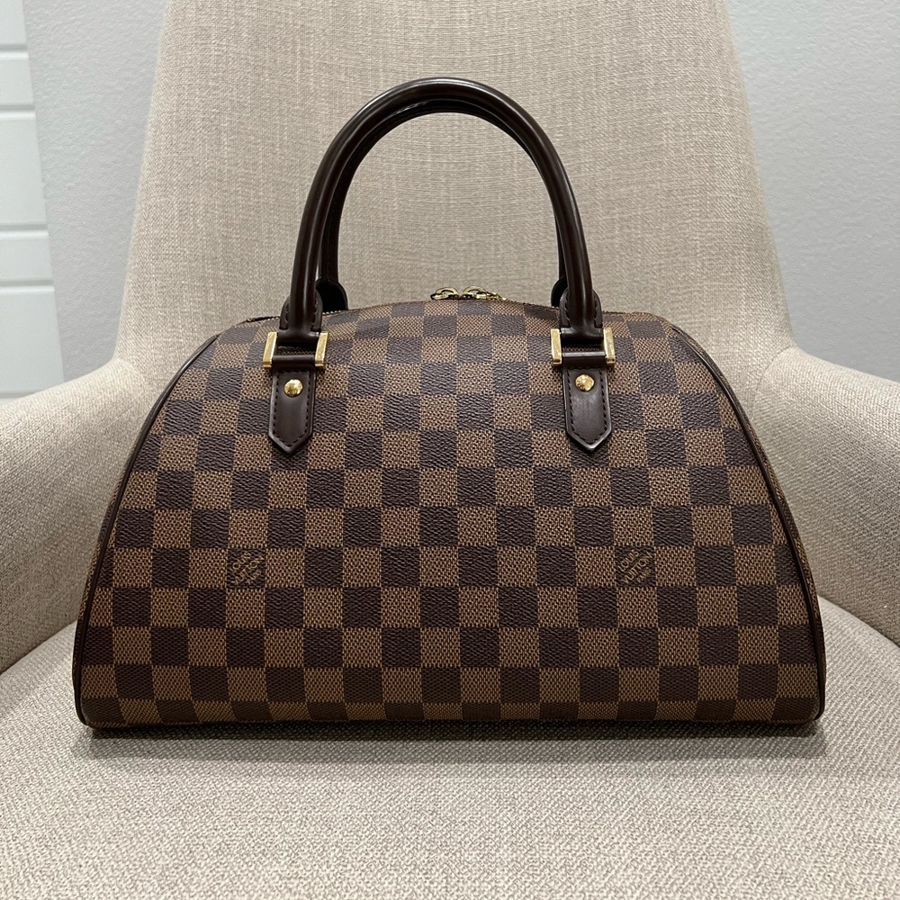 ❌❌SOLD❌❌

LOUIS VUITTON DAMIER EBENE RIBERA MM